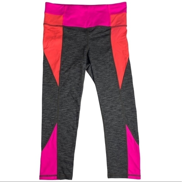 Athleta Chaturanga Colorblock Capri Leggings. Size Small - Picture 1 of 8